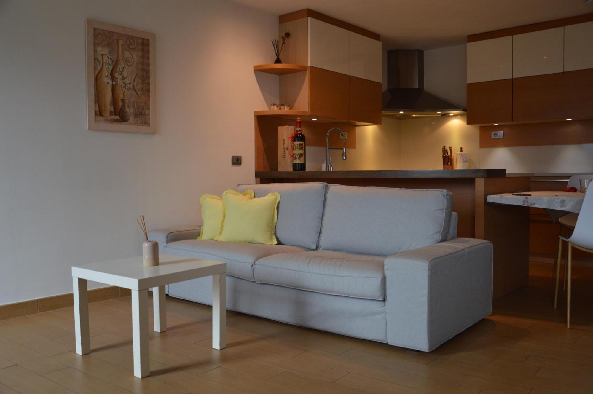 Casa Carmen Apartment Lake Como دونغو المظهر الخارجي الصورة