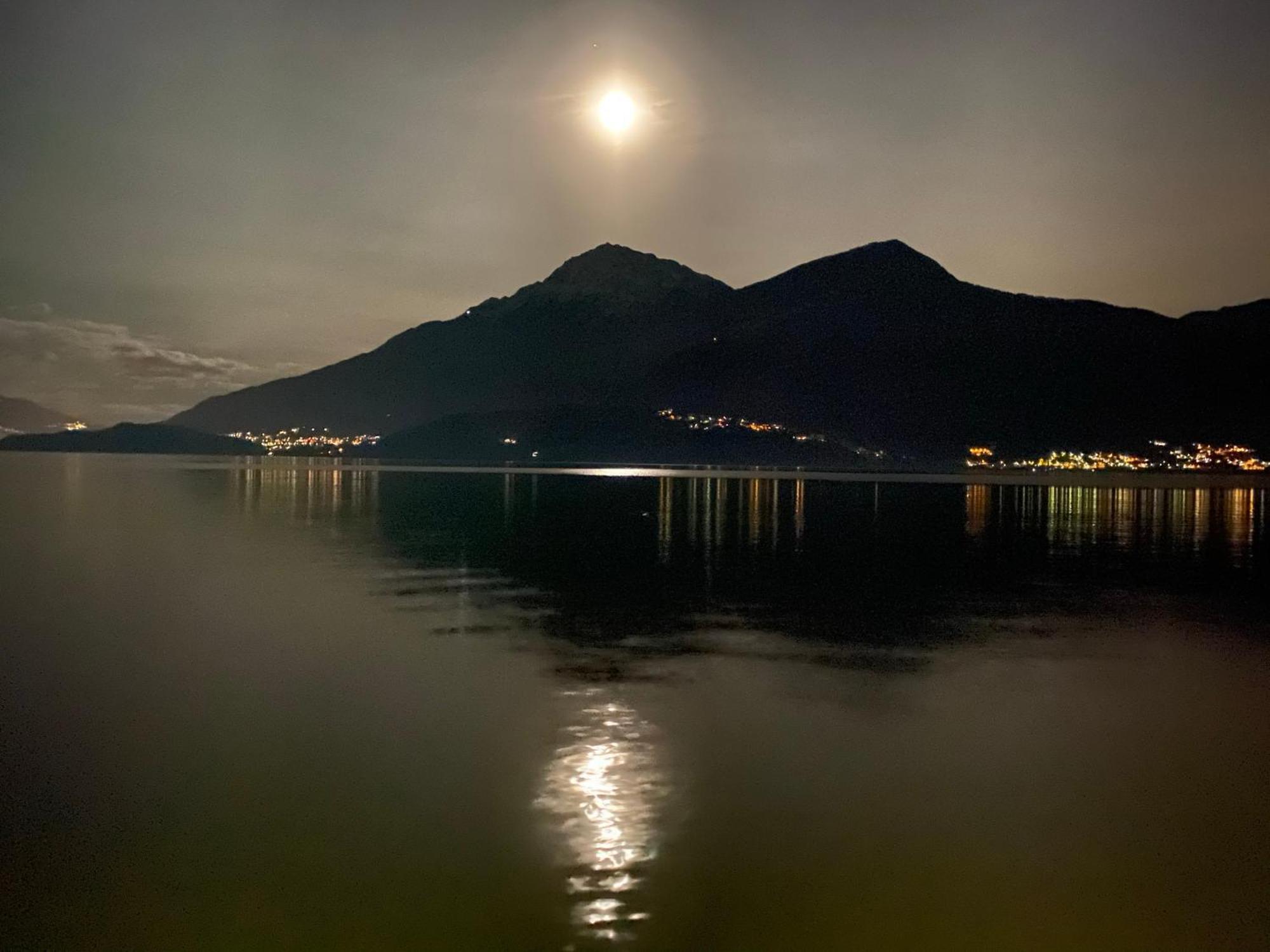 Casa Carmen Apartment Lake Como دونغو المظهر الخارجي الصورة